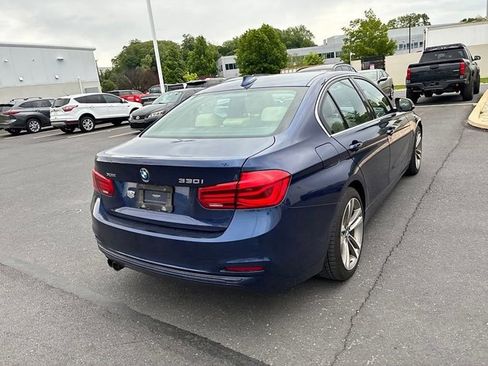 Used 2018 BMW 330i xDrive Sedan w/ Convenience Package AWD/4WD image 8