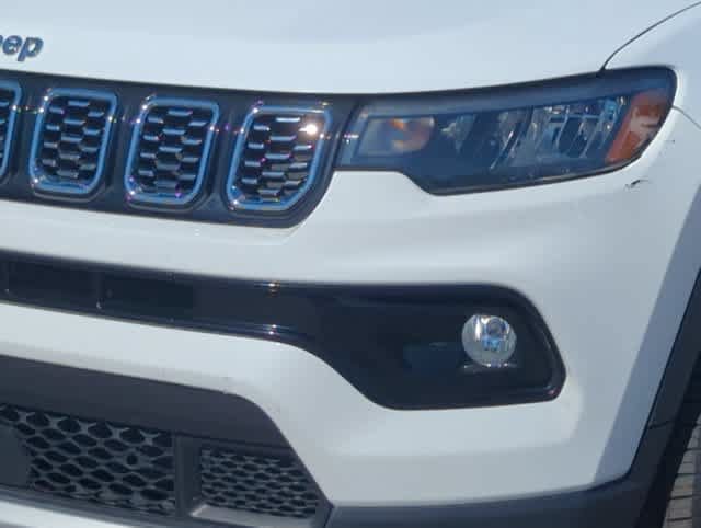 Used 2024 Jeep Compass Limited AWD/4WD image 11