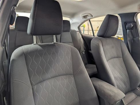Used 2023 Toyota Corolla LE FWD image 12