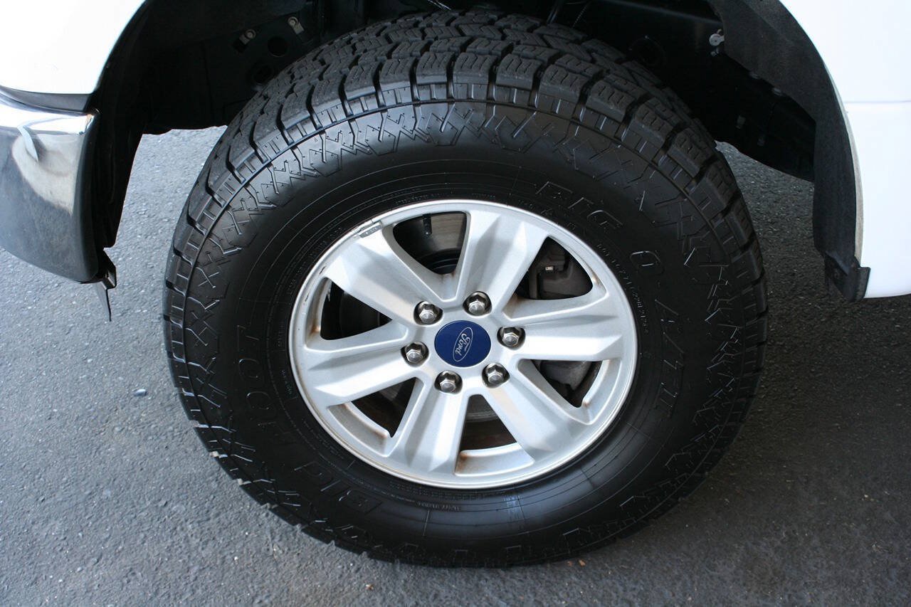 Used 2016 Ford F150 XLT AWD/4WD image 9