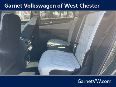 New 2026 Volkswagen Atlas Cross Sport SEL Premium R-Line AWD/4WD image 28