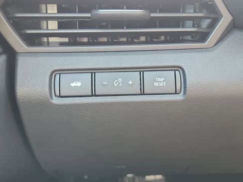 New 2025 Nissan Altima 2.5 SR w/ SR Premium Package image 18