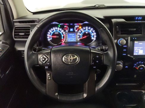 Used 2016 Toyota 4Runner Trail Premium AWD/4WD image 12