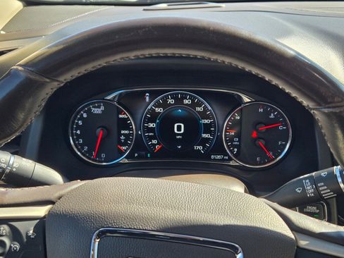 Used 2019 GMC Acadia Denali image 37