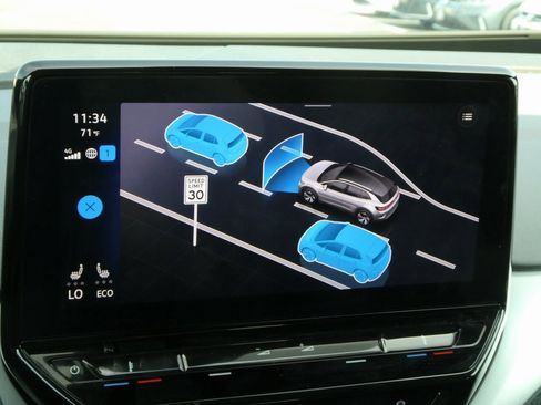 Used 2022 Volkswagen ID.4 Pro image 36