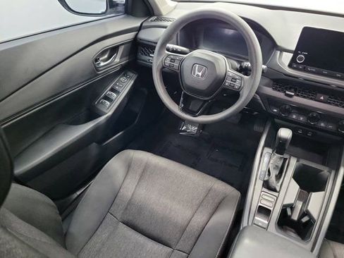 Certified 2023 Honda Accord EX image 15