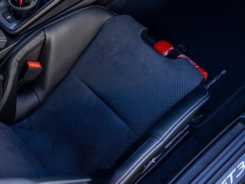 Certified 2026 Porsche 911 GT3 image 37