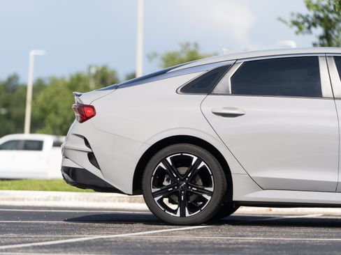 Used 2022 Kia K5 GT-Line FWD image 6