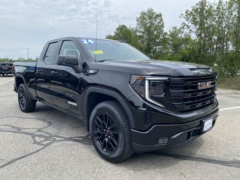 Used 2024 GMC Sierra 1500 Elevation AWD/4WD image 3