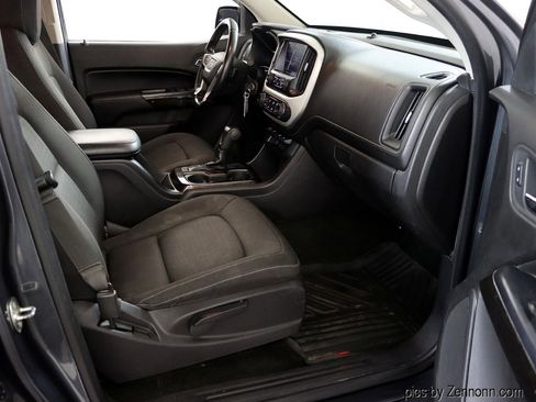 Used 2016 GMC Canyon SLE w/ SLE Convenience Package image 32