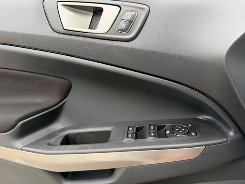 Used 2020 Ford EcoSport SE w/ SE Convenience Package FWD image 21