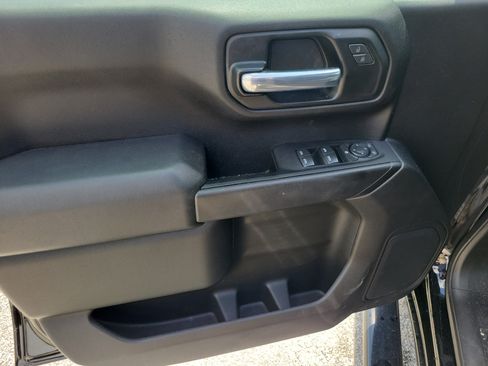 Used 2025 Chevrolet Silverado 1500 Custom RWD image 14