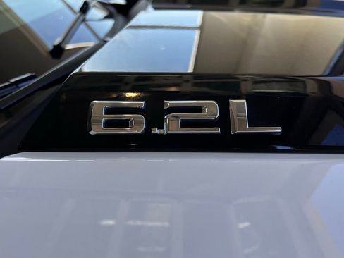 Used 2023 Chevrolet Silverado 1500 LT Trail Boss w/ Protection Package image 17