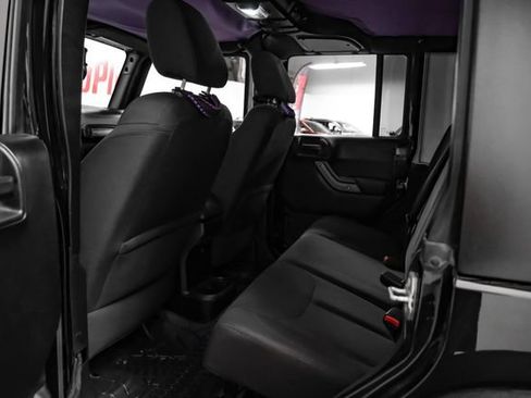 Used 2016 Jeep Wrangler Unlimited Sport image 35
