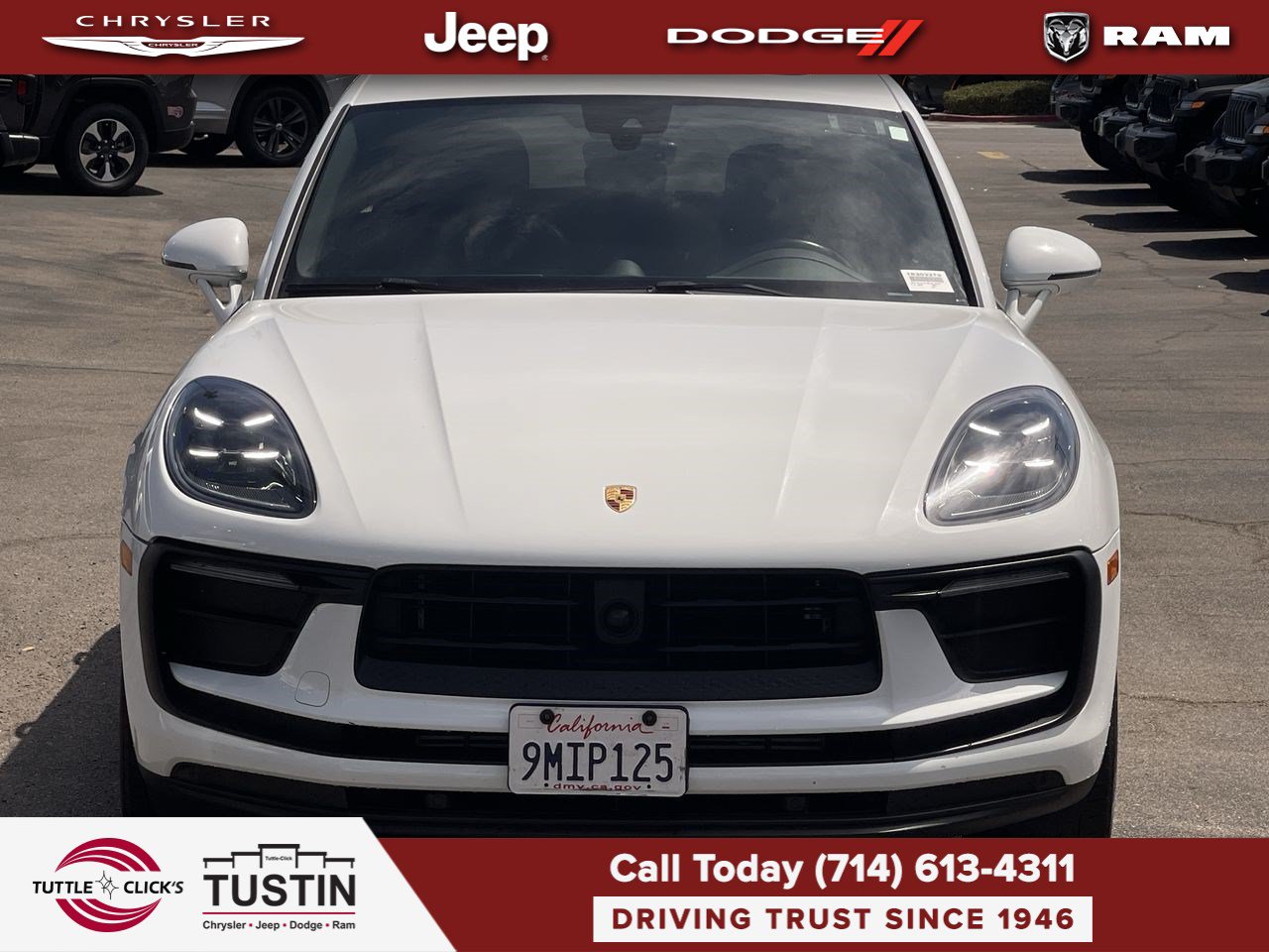 Used 2024 Porsche Macan AWD/4WD image 8