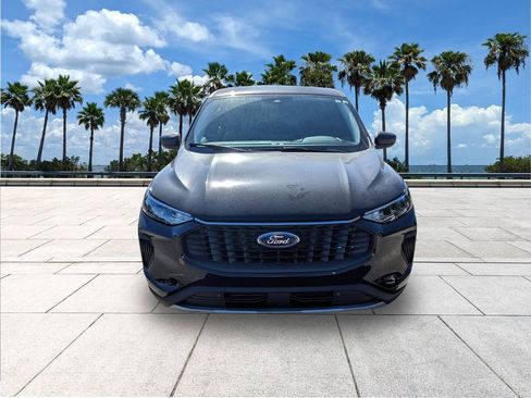 New 2026 Ford Escape Active w/ Active Premium Tech Pack image 3