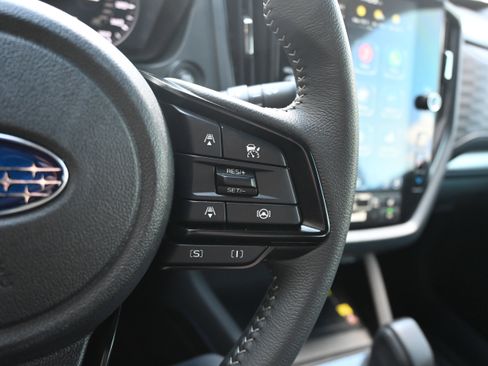 Used 2025 Subaru Forester Premium image 19