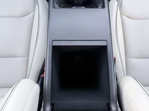 Used 2025 Tesla Model X Plaid image 81