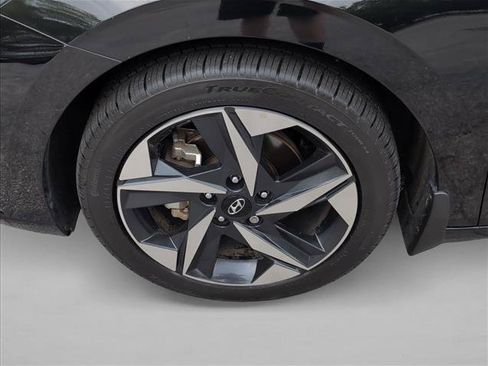 Used 2023 Hyundai Elantra SEL w/ Convenience Package FWD image 25