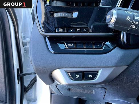 Used 2025 Lexus RX 350 Premium Plus w/ Convenience Package AWD/4WD image 32