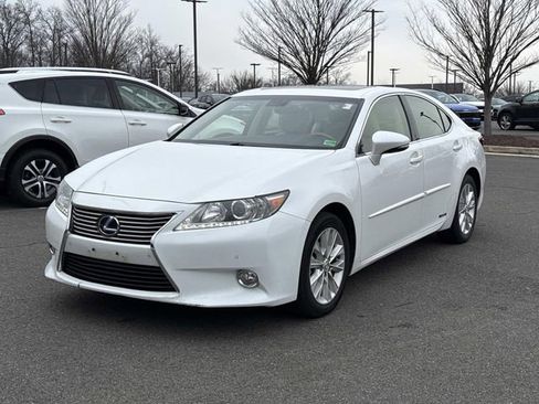 Used 2013 Lexus ES 300h w/ Luxury Pkg image 5