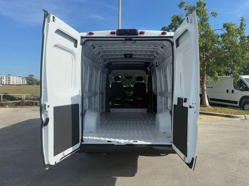 New 2026 RAM ProMaster 3500 w/ Convenience Group image 26