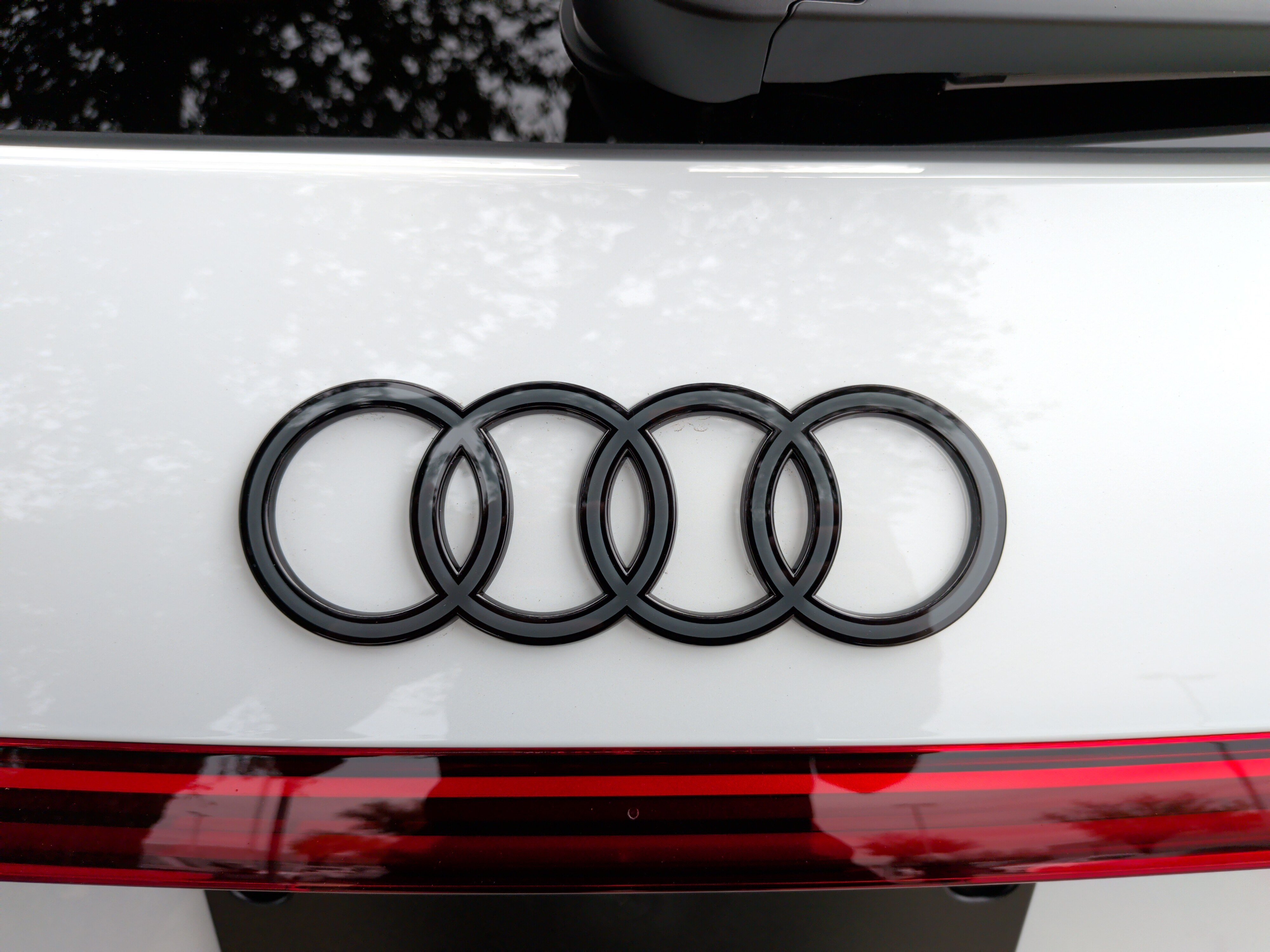Used 2025 Audi SQ5 Premium Plus w/ Premium Plus Package AWD/4WD image 38