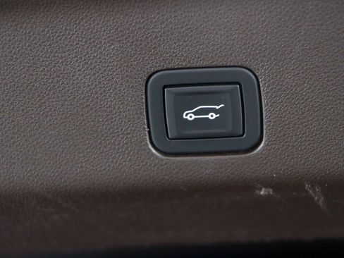 Used 2023 GMC Yukon Denali w/ Max Trailering Package AWD/4WD image 35
