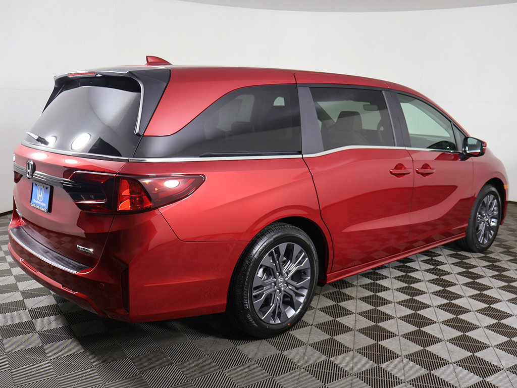New 2027 Honda Odyssey Touring image 5