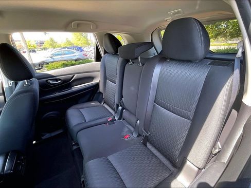 Used 2020 Nissan Rogue S w/ Special Edition Package AWD/4WD image 29