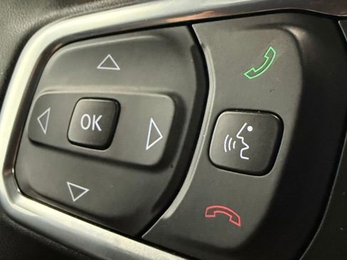 Used 2024 Jeep Wrangler Sahara w/ Technology Group image 41