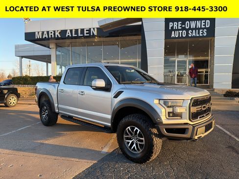 Used 2018 Ford F150 Raptor w/ Equipment Group 802A Luxury image 1