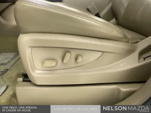 Used 2016 Chevrolet Tahoe LT RWD image 25