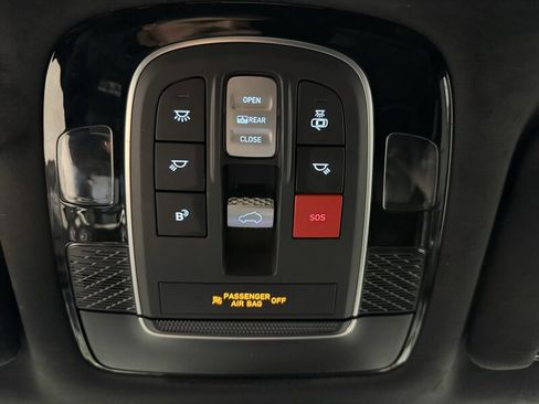 Used 2024 Hyundai Palisade Calligraphy image 13