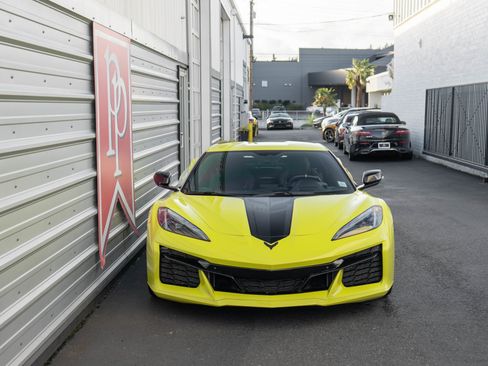 Used 2023 Chevrolet Corvette Z06 w/ Stealth Interior Trim Package image 44