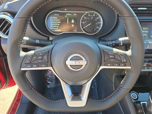 New 2025 Nissan Versa SR w/ Trunk Package image 10