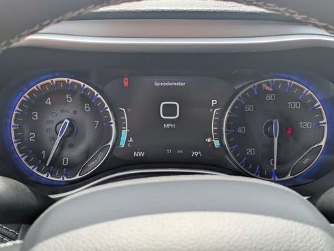 New 2027 Chrysler Pacifica Select FWD image 20