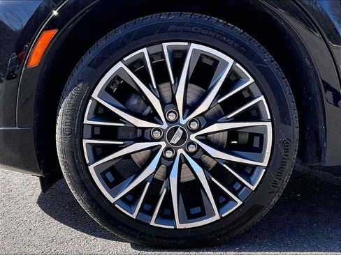 Used 2024 Cadillac XT4 Sport image 22