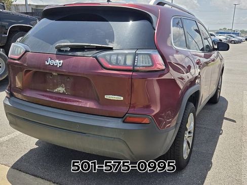 Used 2019 Jeep Cherokee Latitude Plus FWD image 7