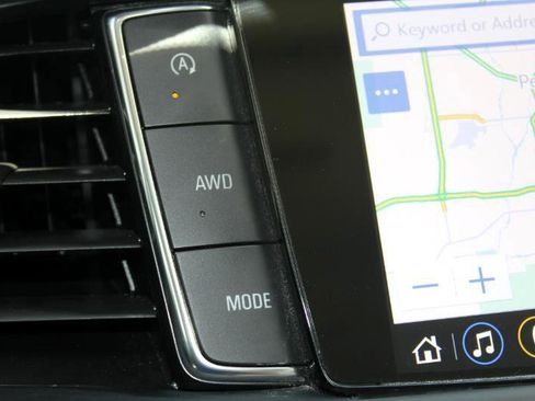 Used 2023 Buick Enclave Essence w/ Sound and Sites Package image 40