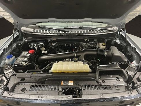 Used 2025 Ford Expedition Tremor image 27