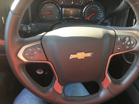 Used 2019 GMC Sierra 1500 AT4 w/ AT4 Premium Package image 21