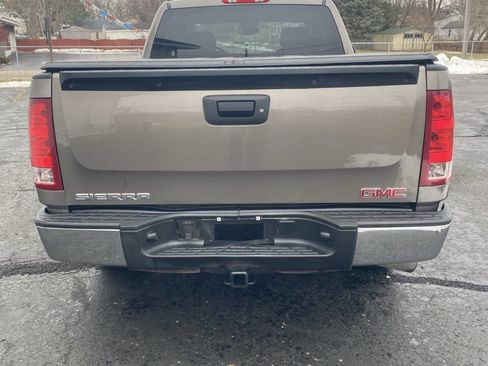 Used 2013 GMC Sierra 1500 SL image 2