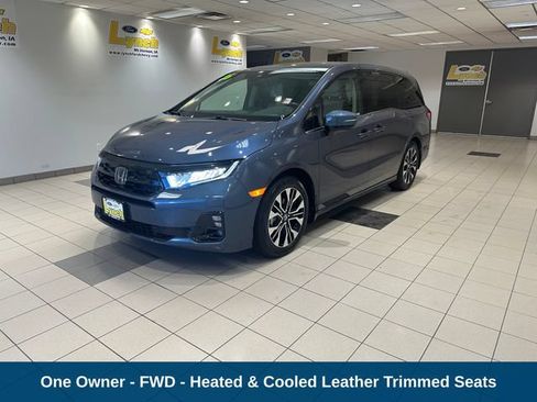 Used 2026 Honda Odyssey Elite image 2