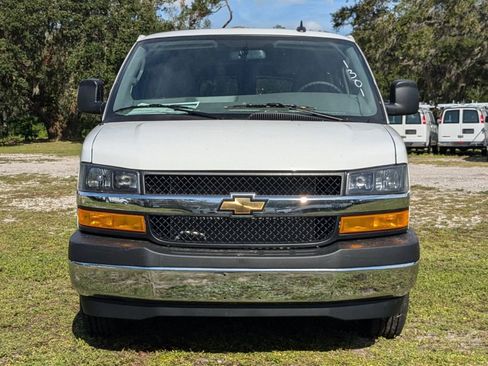 New 2024 Chevrolet Express 3500 LS w/ Chrome Appearance Package image 9