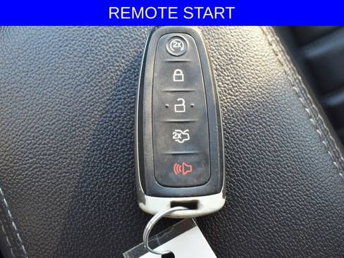 Used 2019 Ford Escape SEL AWD/4WD image 7