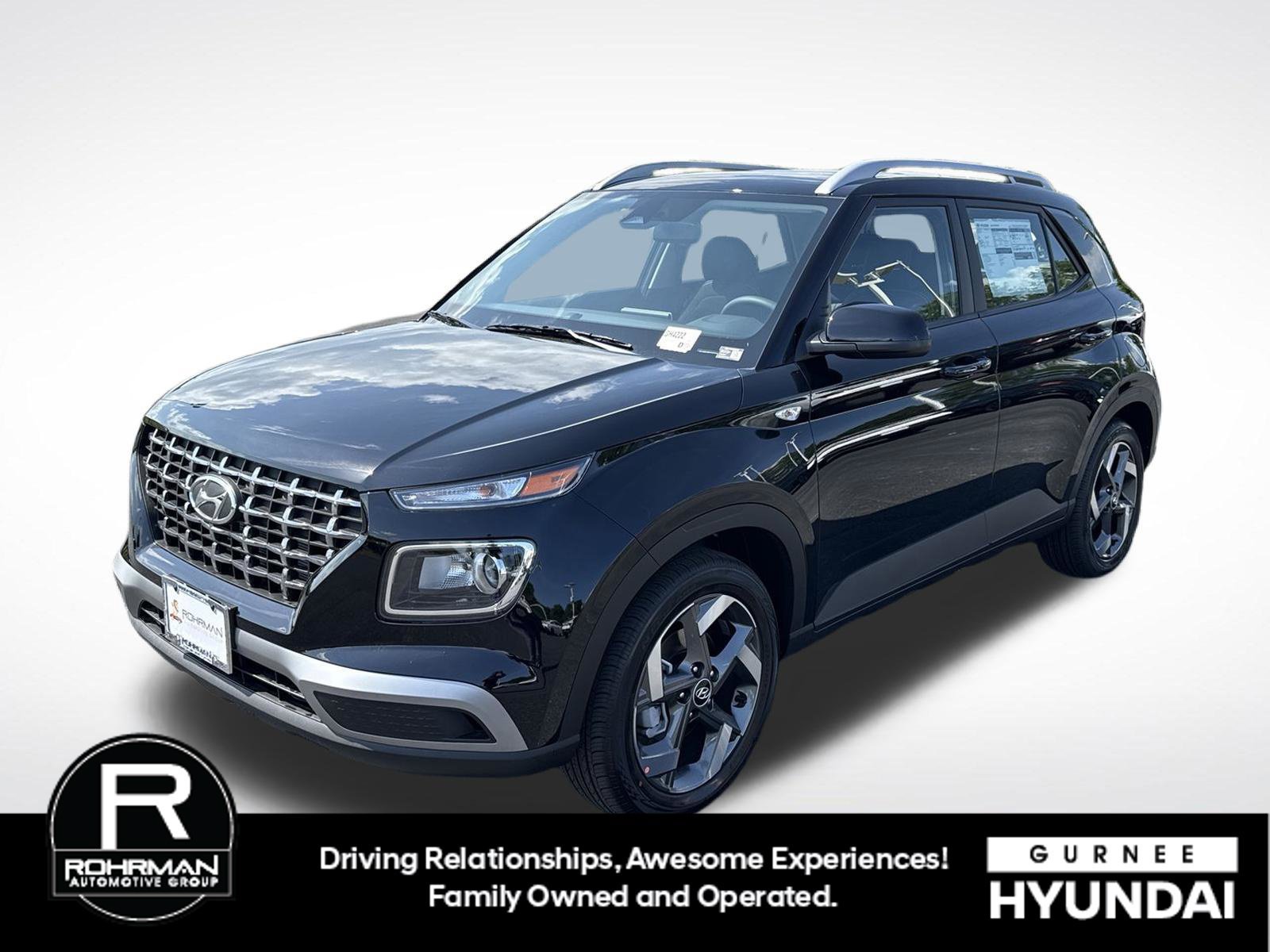Used 2026 Hyundai Venue SEL FWD image 1
