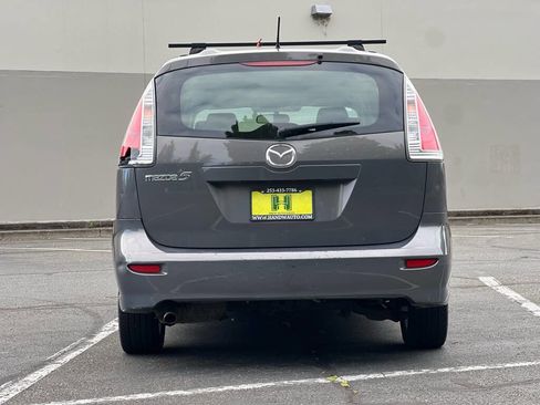 Used 2009 MAZDA MAZDA5 Sport image 4