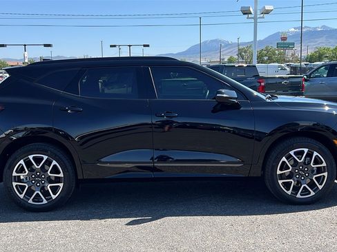 Certified 2024 Chevrolet Blazer RS w/ Enhanced Convenience Package image 4