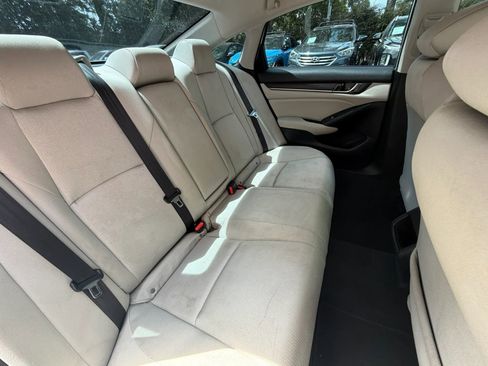 Used 2021 Honda Accord LX image 11